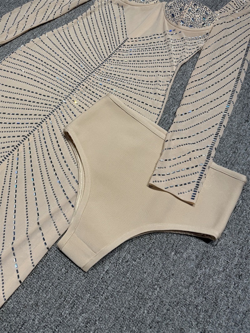 Luxury Crystals Beige Women Pr - огляд і ціна Women'S Holiday Formal Wear