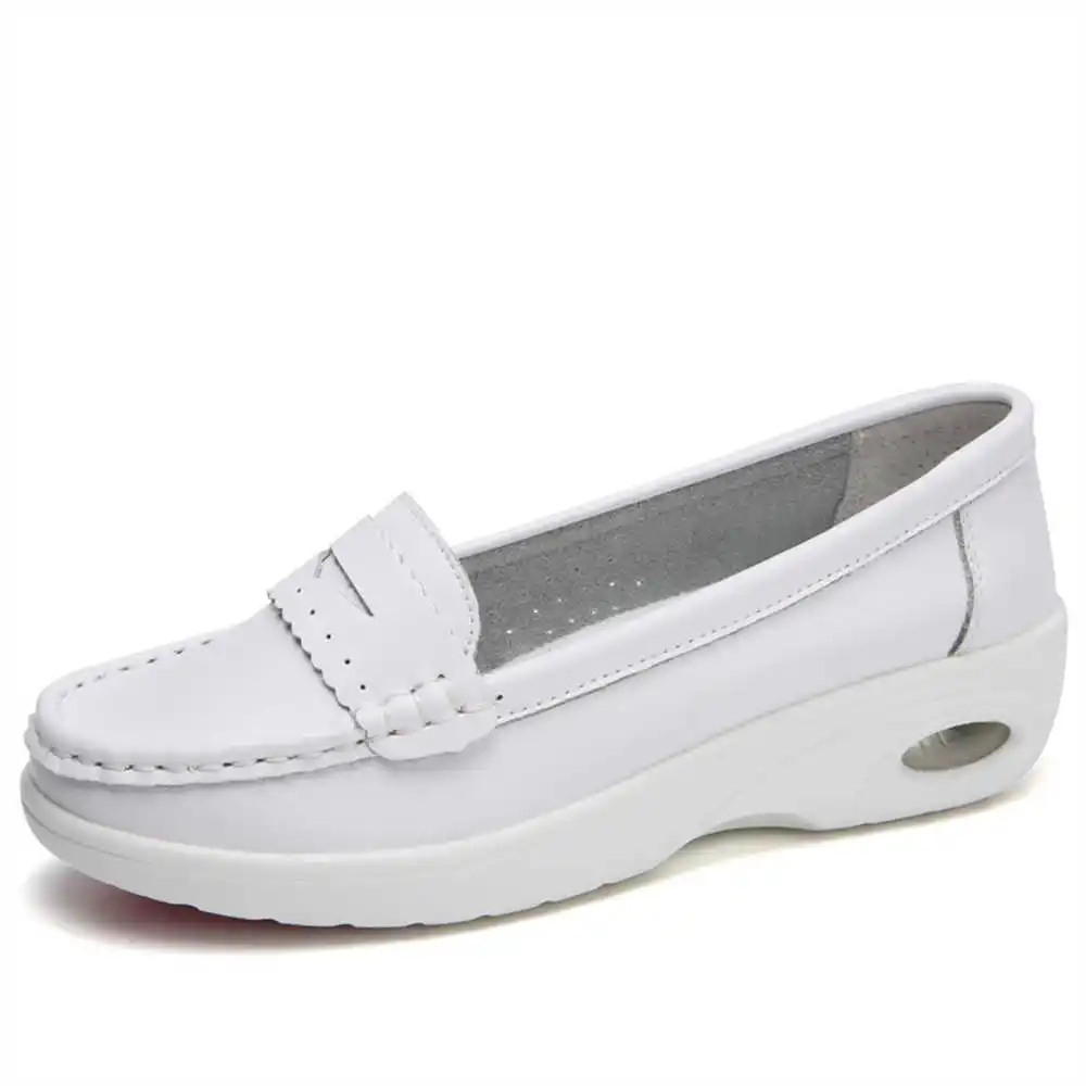 Thick Sole Slipon White Traine - огляд і ціна Formal Wear For Women Lifestyle