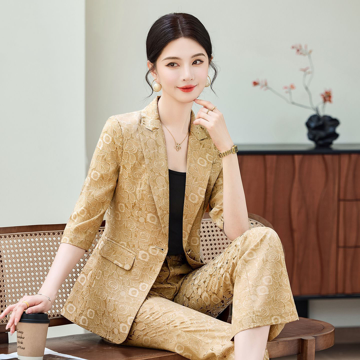 Fashion Apricot Half Sleeve Pr - огляд і ціна Women Formal Wear With Blazer