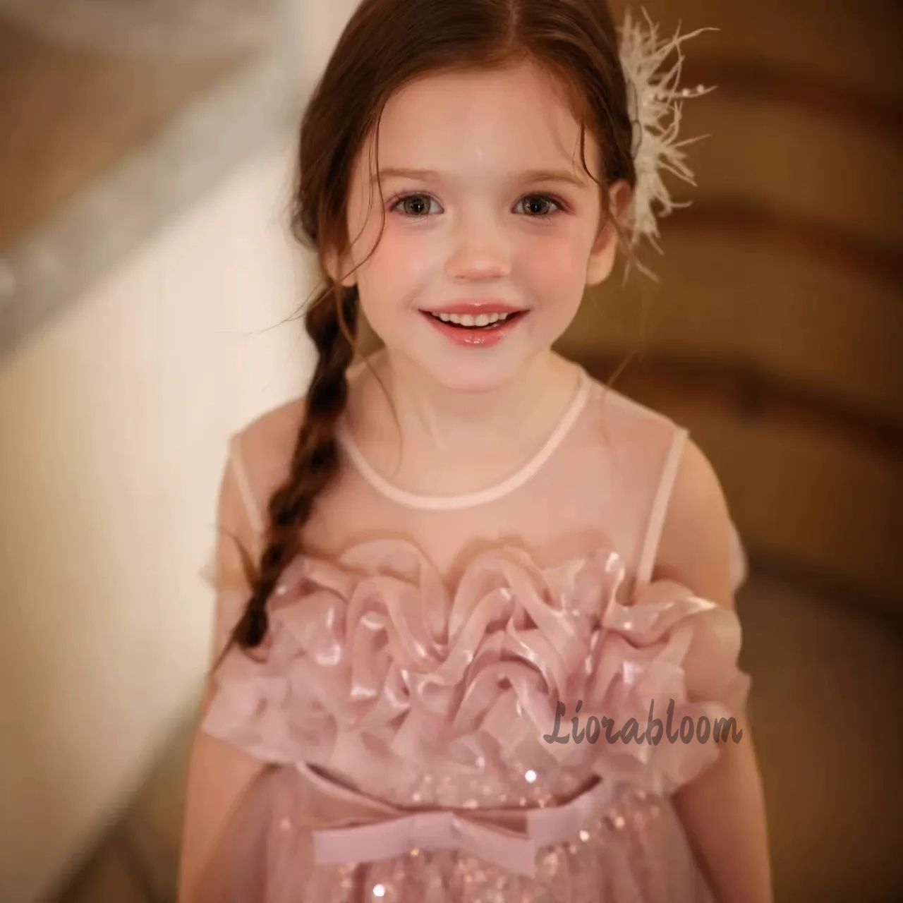 Girls' Pink Wavy Tulle Formal  - огляд і ціна Formal Attire Woman