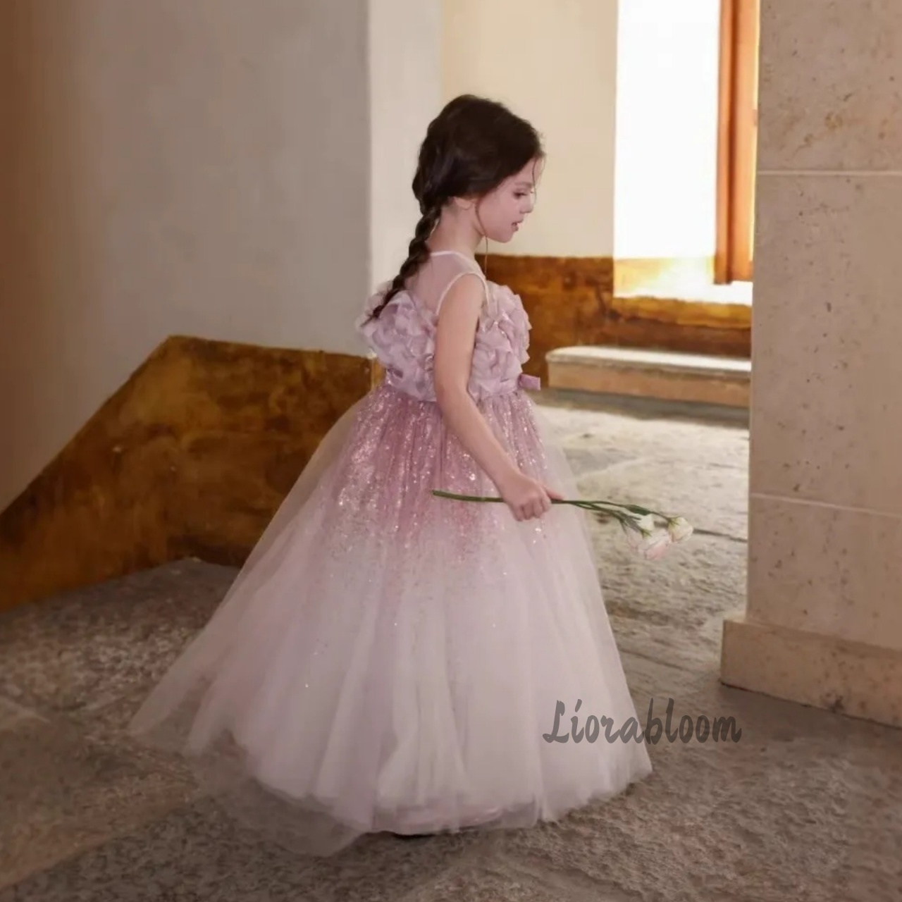 Girls' Pink Wavy Tulle Formal  - огляд і ціна Formal Attire Woman
