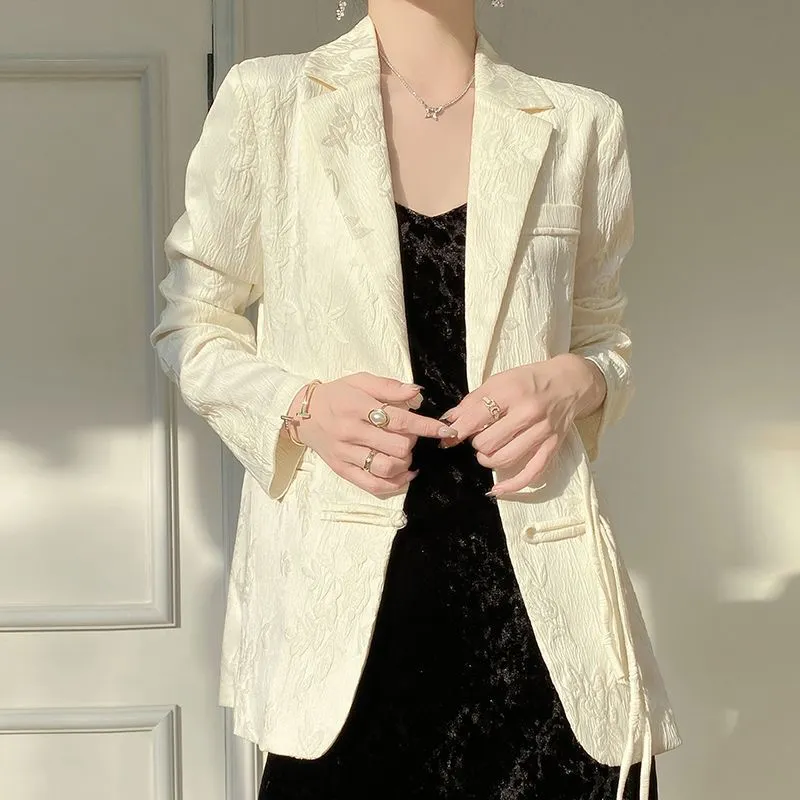 Women's White Textured Blazer  - огляд і ціна Women Formal Wear With Blazer
