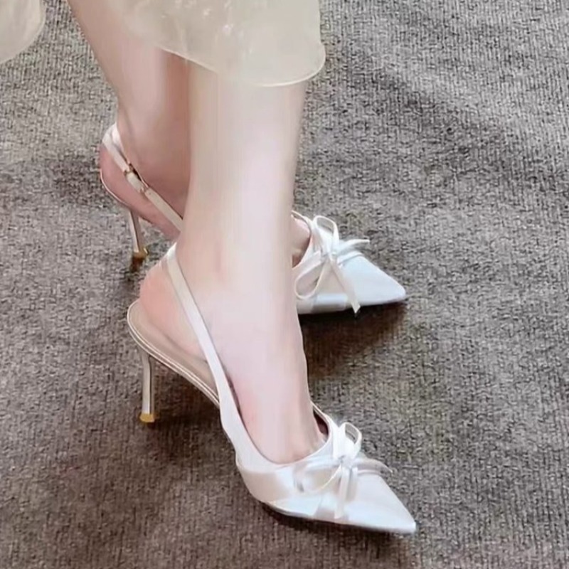 Women's Slingback Pumps Pointe - огляд і ціна Women Formal Wear Look